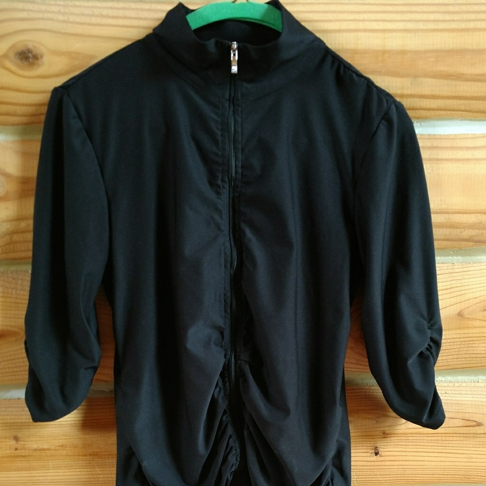 Calvin Klein 3/4 length sleeve sports jacket.