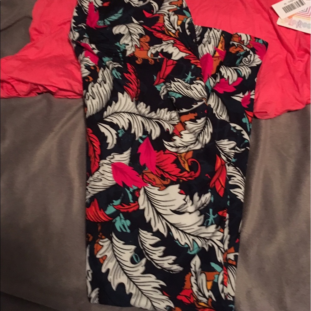 BNWT TC LuLaRoe Leggings