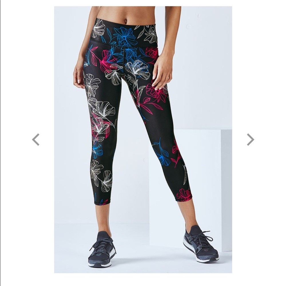 Fabletics 7/8 capris