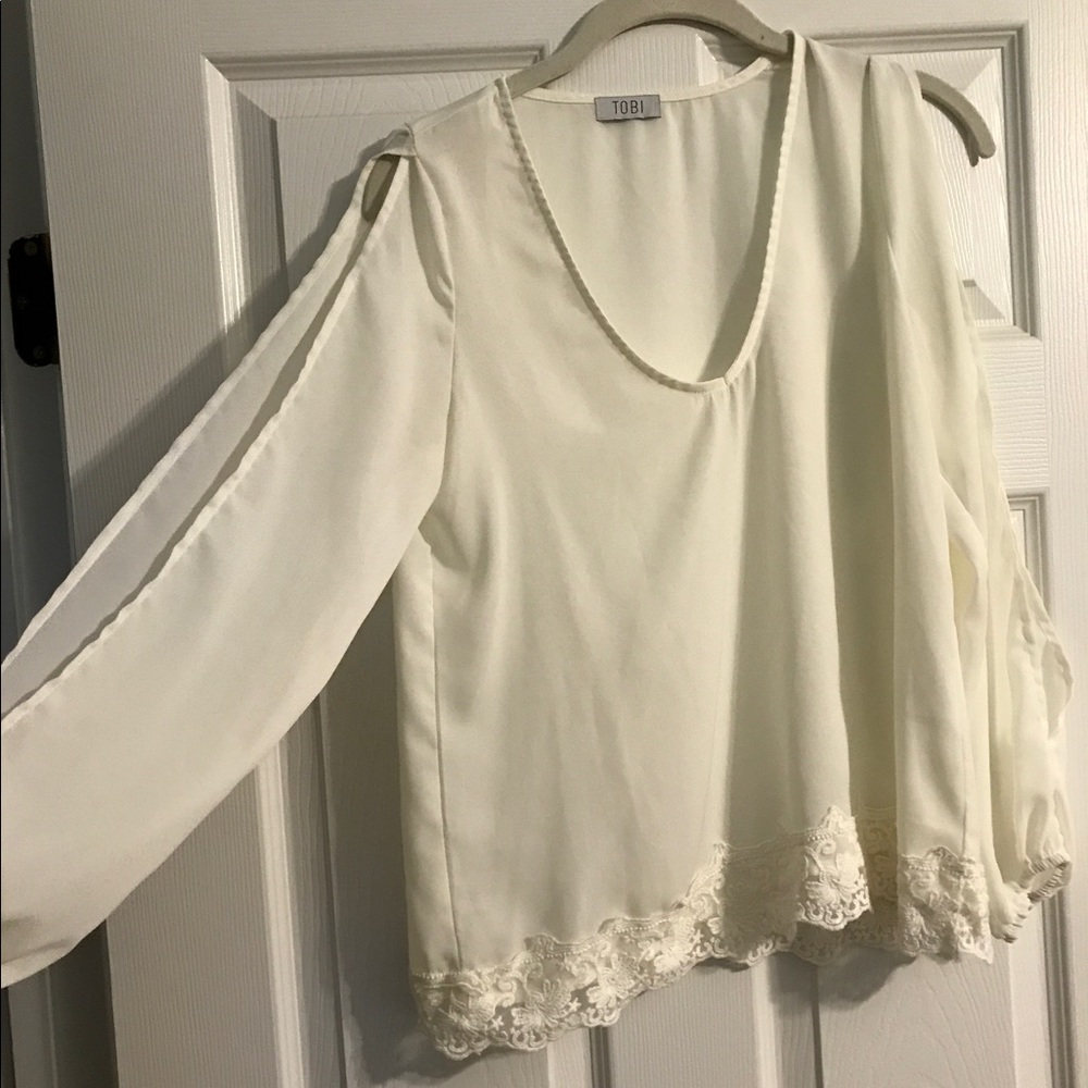 long sleeve cutout tobi shirt!