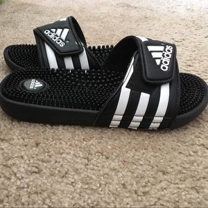 Unisex Adidas slip on sandals