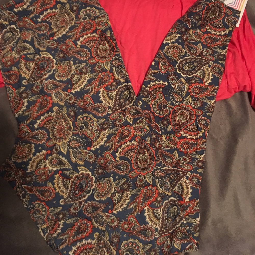 BNWT TC LuLaRoe Leggings