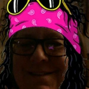 Meet your Posher, Sandy