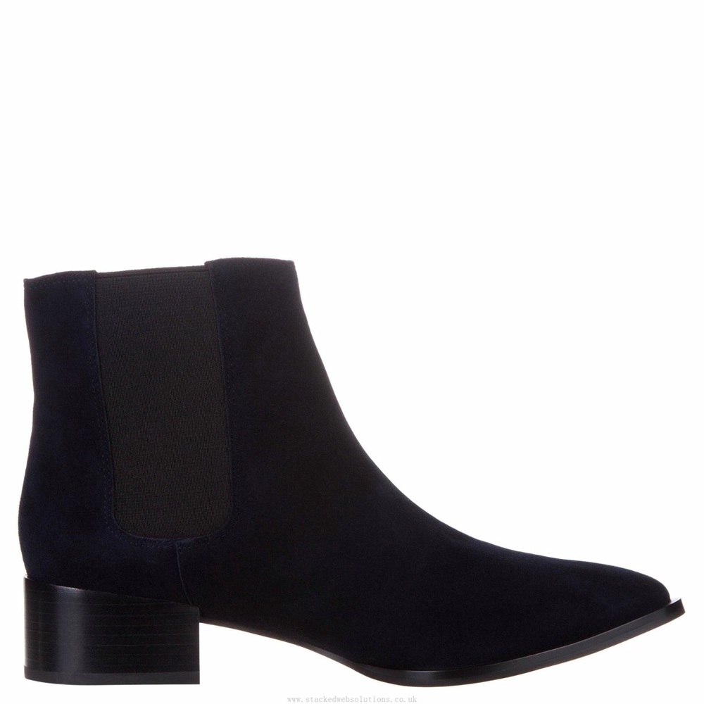 Wittner Padma black suede leather booties