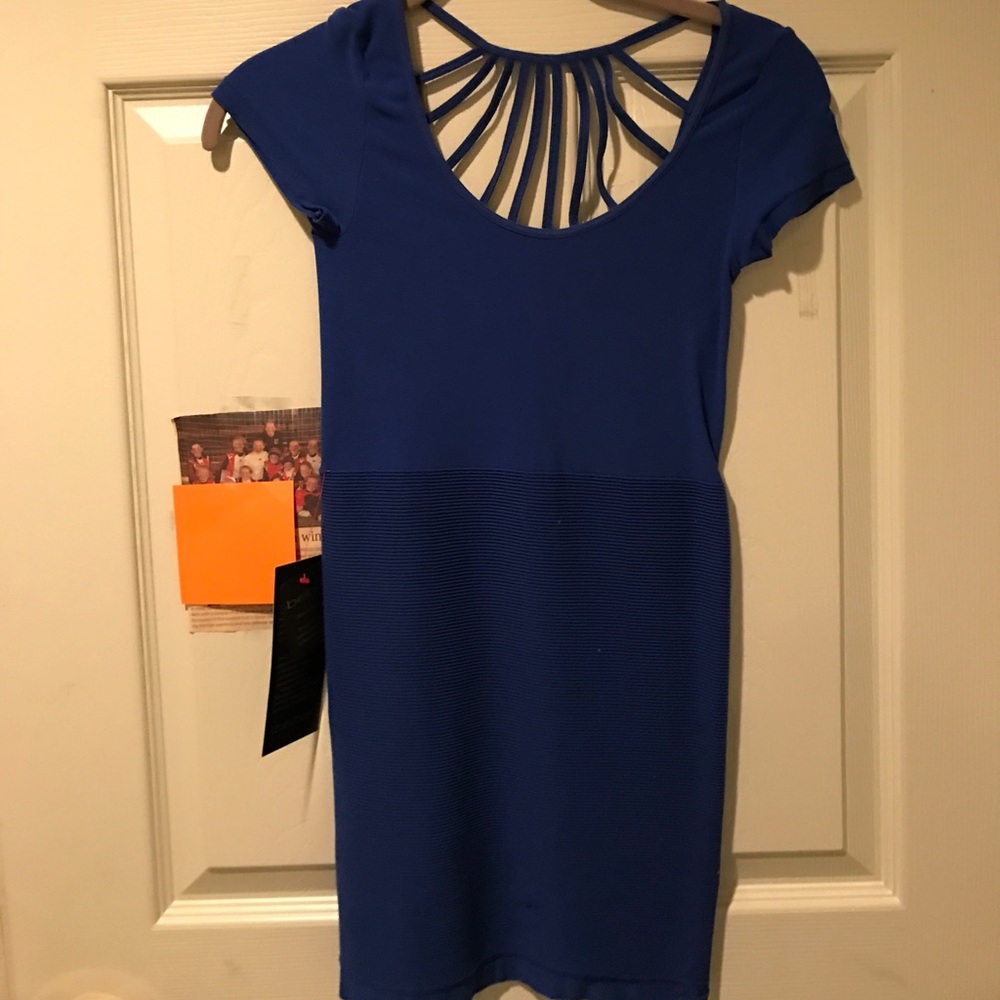 Bebe dress