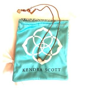 Kendra Scott necklace