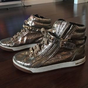 WORN ONCE Michael Kors high-topS