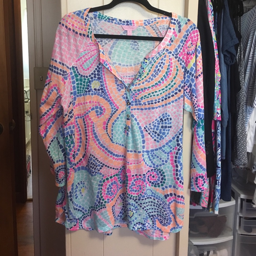 NWOT Lilly Pulitzer Egret Multi Tile Waves Top XL