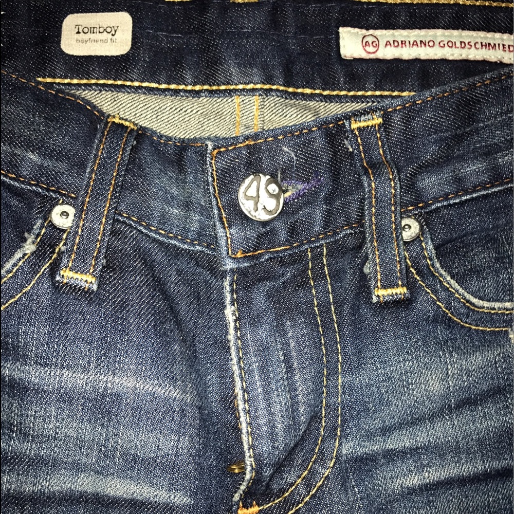 Size 25R AG Tomboy Jeans