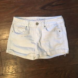 White American Eagle Stretch shorts