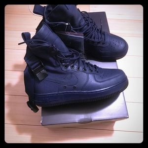 Women navy blue SF AF1s