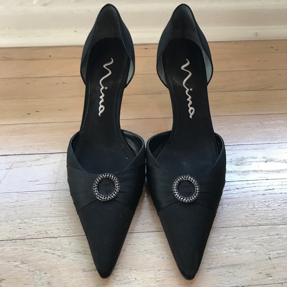 Black pointy heels