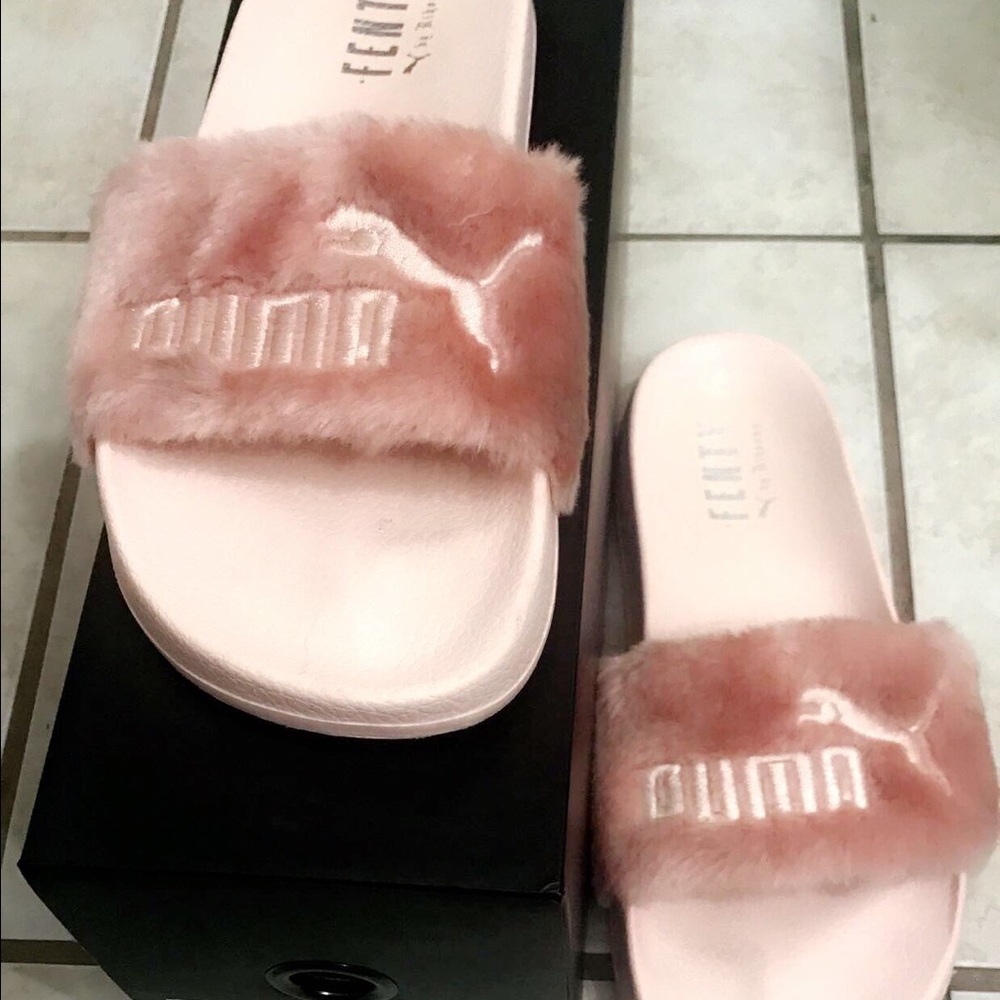 Puma fur slides shell / pink
