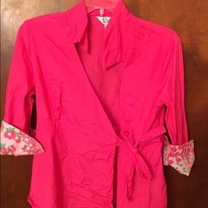 Lilly Pulitzer pink side tie top. EUC!