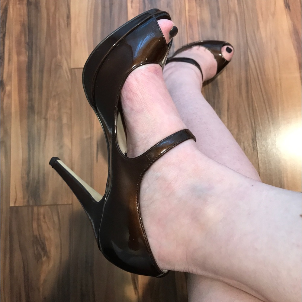 Steven Brytni Patent Peep Toe Mary Janes (Brown)