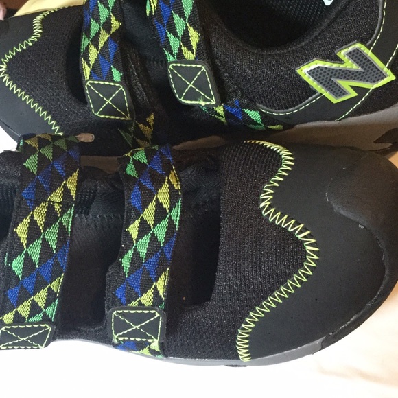 new balance velcro sandals