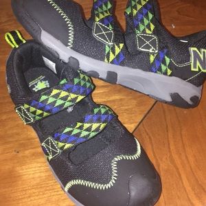 New Balance Athletic Sandals Velcro Size 6 New!