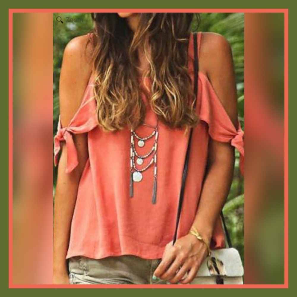 🌺 HP🌺 Adorable tie knot sleeve blouse