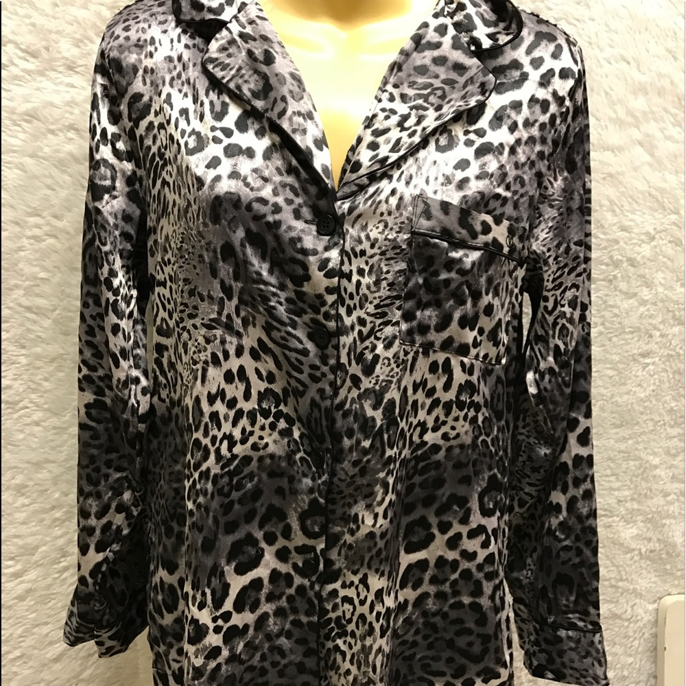 ❣️VS Silk PJ Shirt❣️