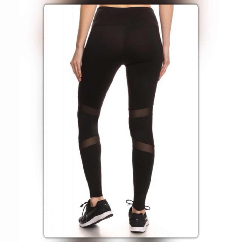 Last Pair (M)! Black Athletic Leggings with Mesh - Picture 2 of 2