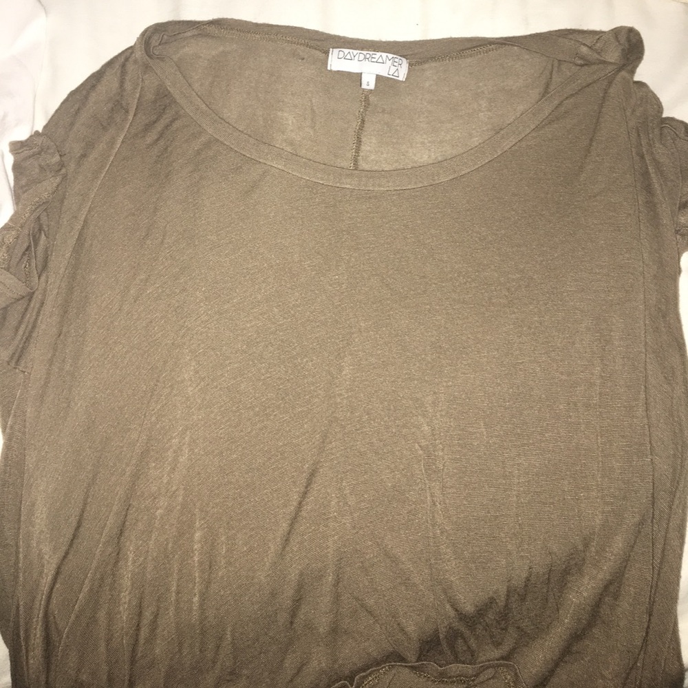 tan tshirt