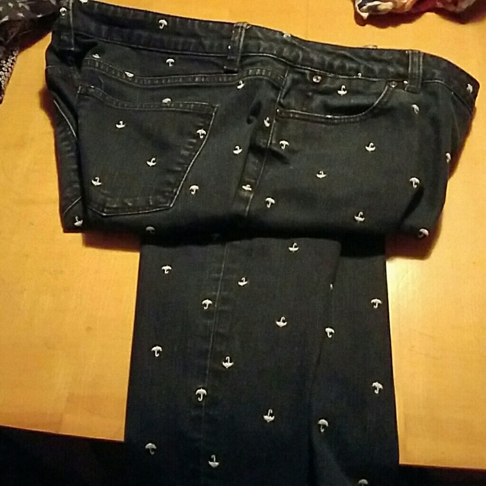 Full length umbrella decal jeans  size 16
