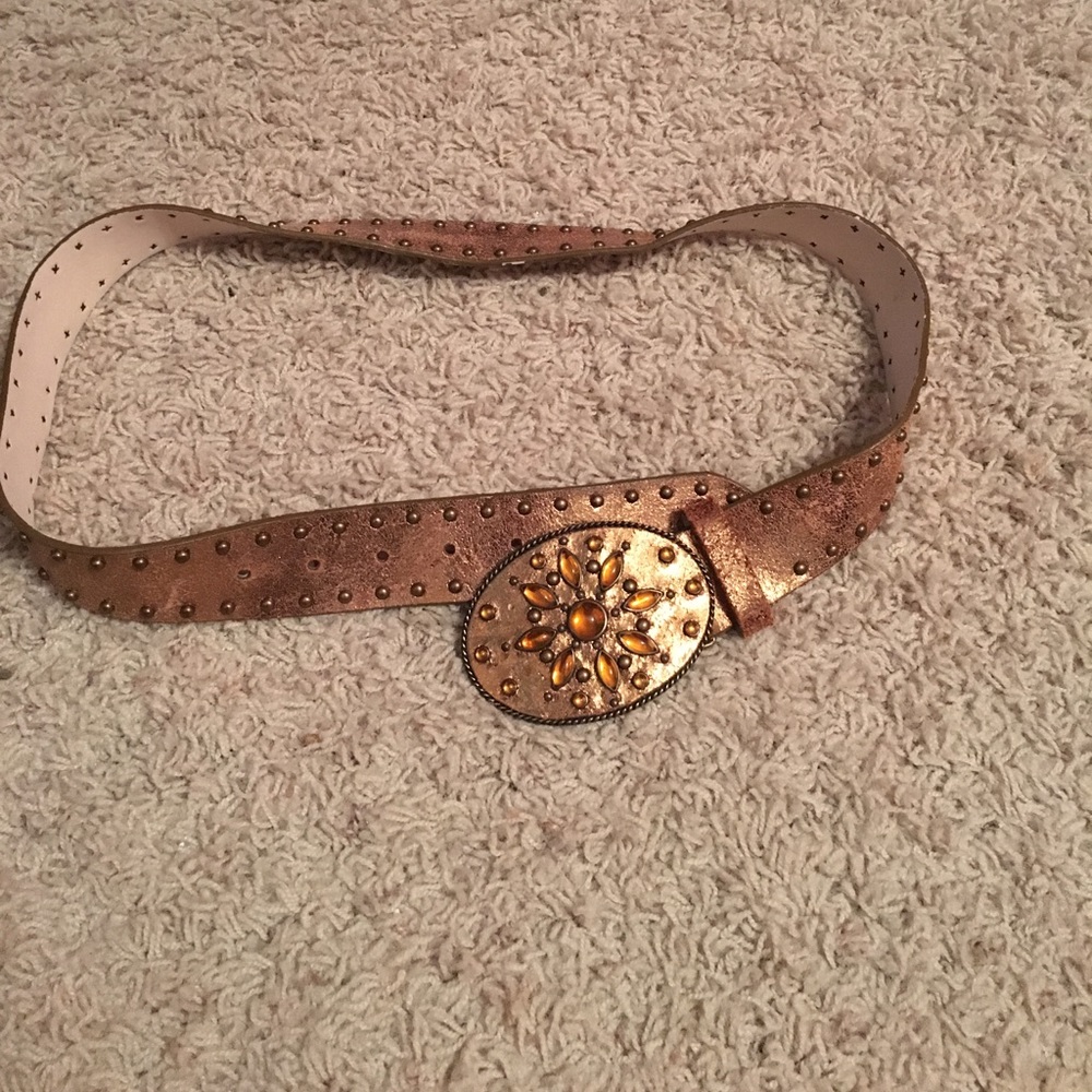 Gold belt, boutique