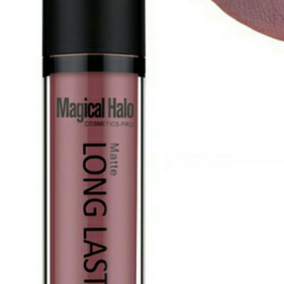 MATTE HALO LIPSTICK ! BNIB!! ? - Picture 3 of 3