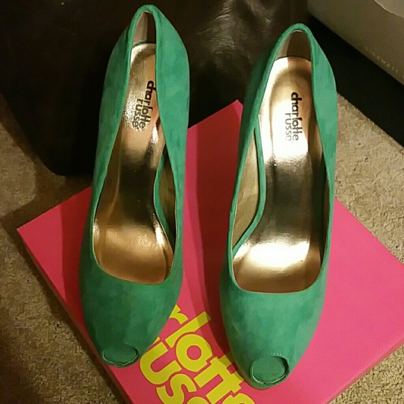 NWT Charlotte Russe 5 inch stilettos - Picture 1 of 4