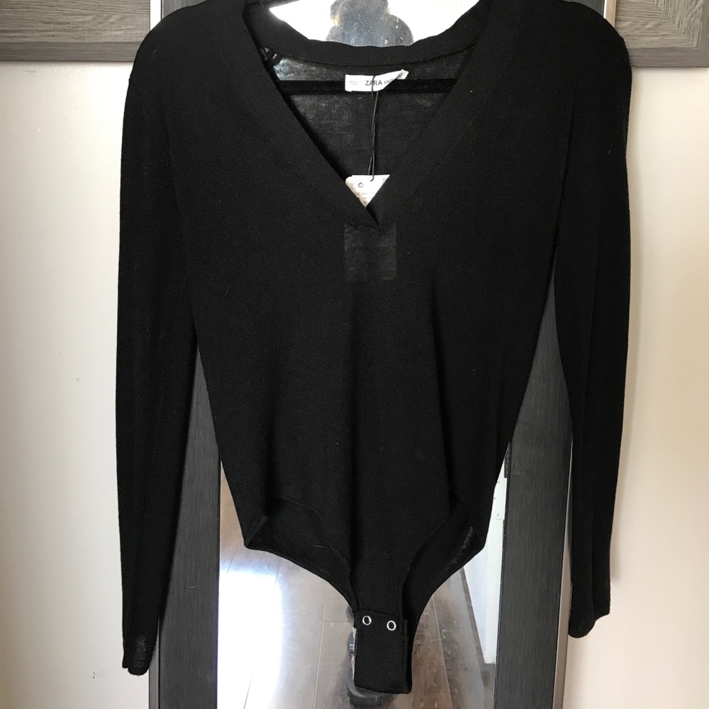 Zara knit bodysuit. Sz M. Bnwt