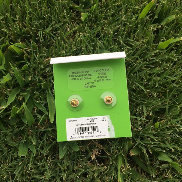 1 LEFT! Kate ♠️ New York Glitter Studs - Picture 3 of 3