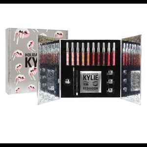 Kylie holiday edition liquid  💄 bundle of 6