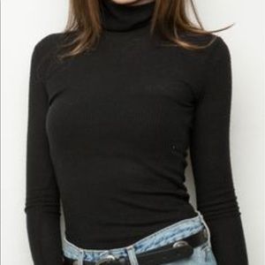 Brandy Melville bnwt turtleneck top