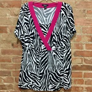 •Zebra Print With Fucia Trim•