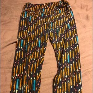 Lularoe leggings hard to find print one size