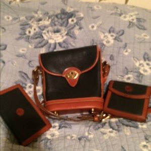 Dooney & Bourke purse set