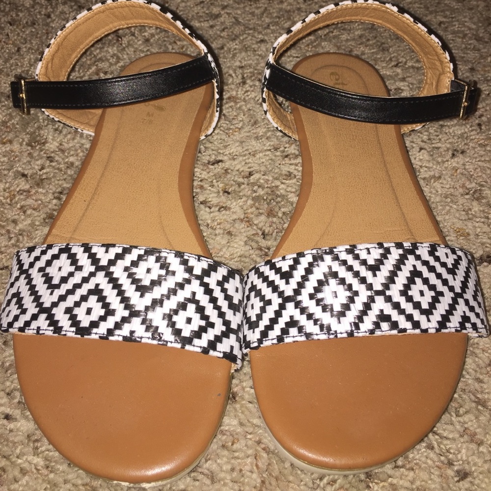 🚫🚫🚫SOLD Tribal Sandals🚫🚫🚫