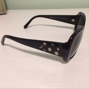 Chanel sunnies