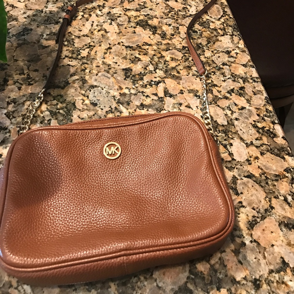 Michael Kors Cross body purse