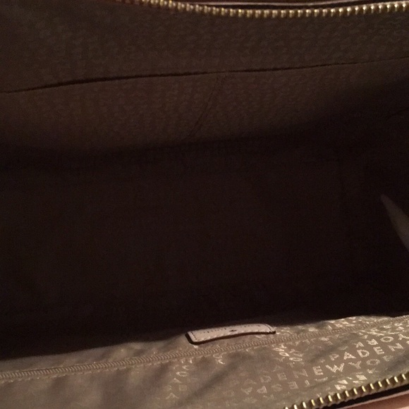 Brand new Kate spade bag! - Picture 3 of 4