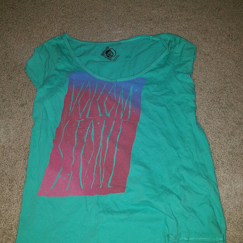 Volcom shirt