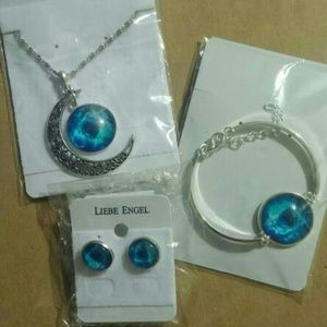 NWOT NECKLACE BRACELET EARRINGS SET