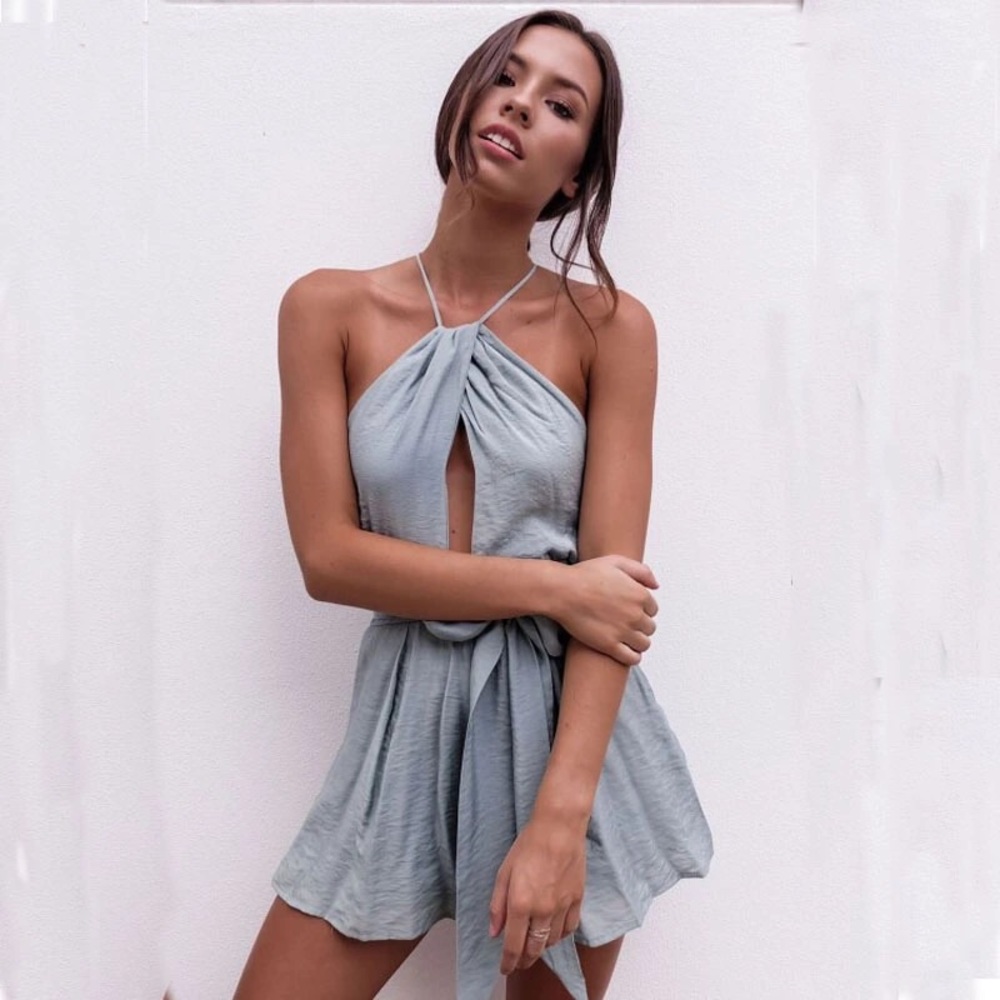 Gray Halter Keyhole Romper - Picture 2 of 5