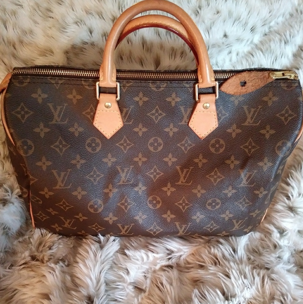 LV speedy bag sz 35