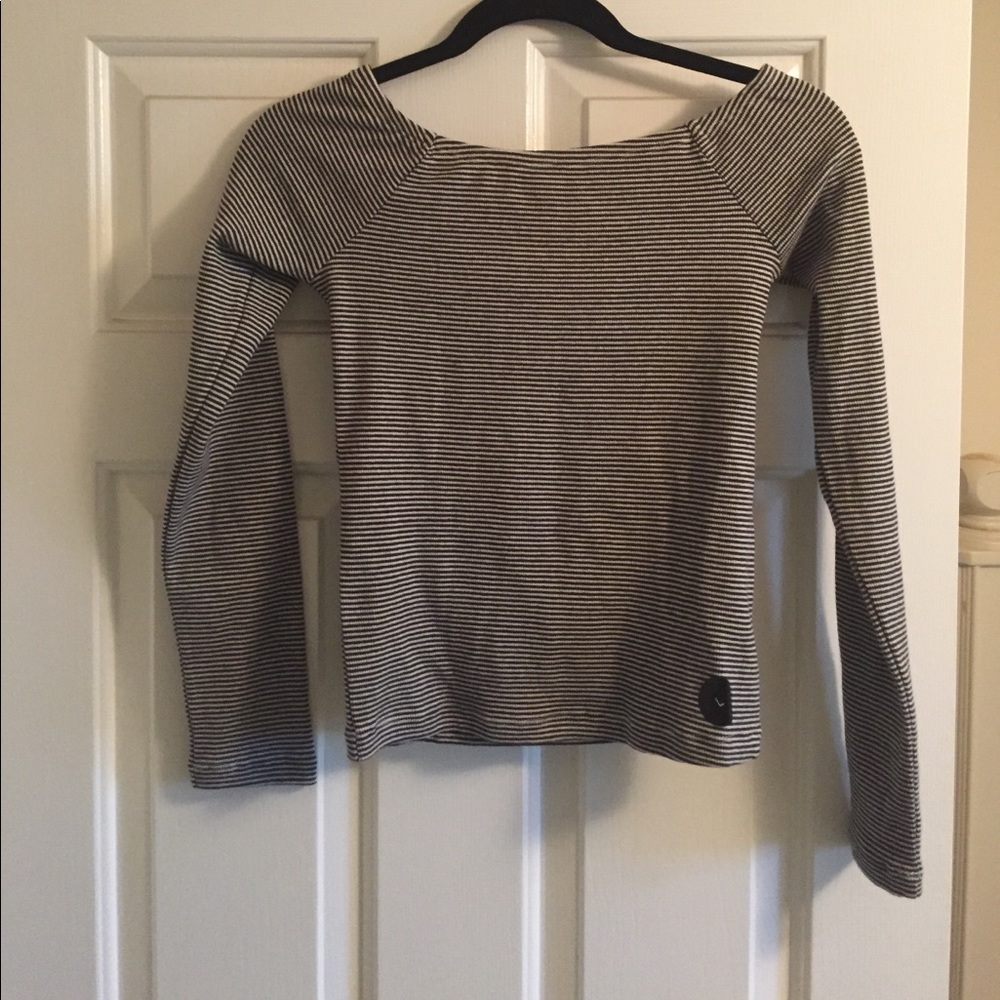 Long sleeve off the shoulder top
