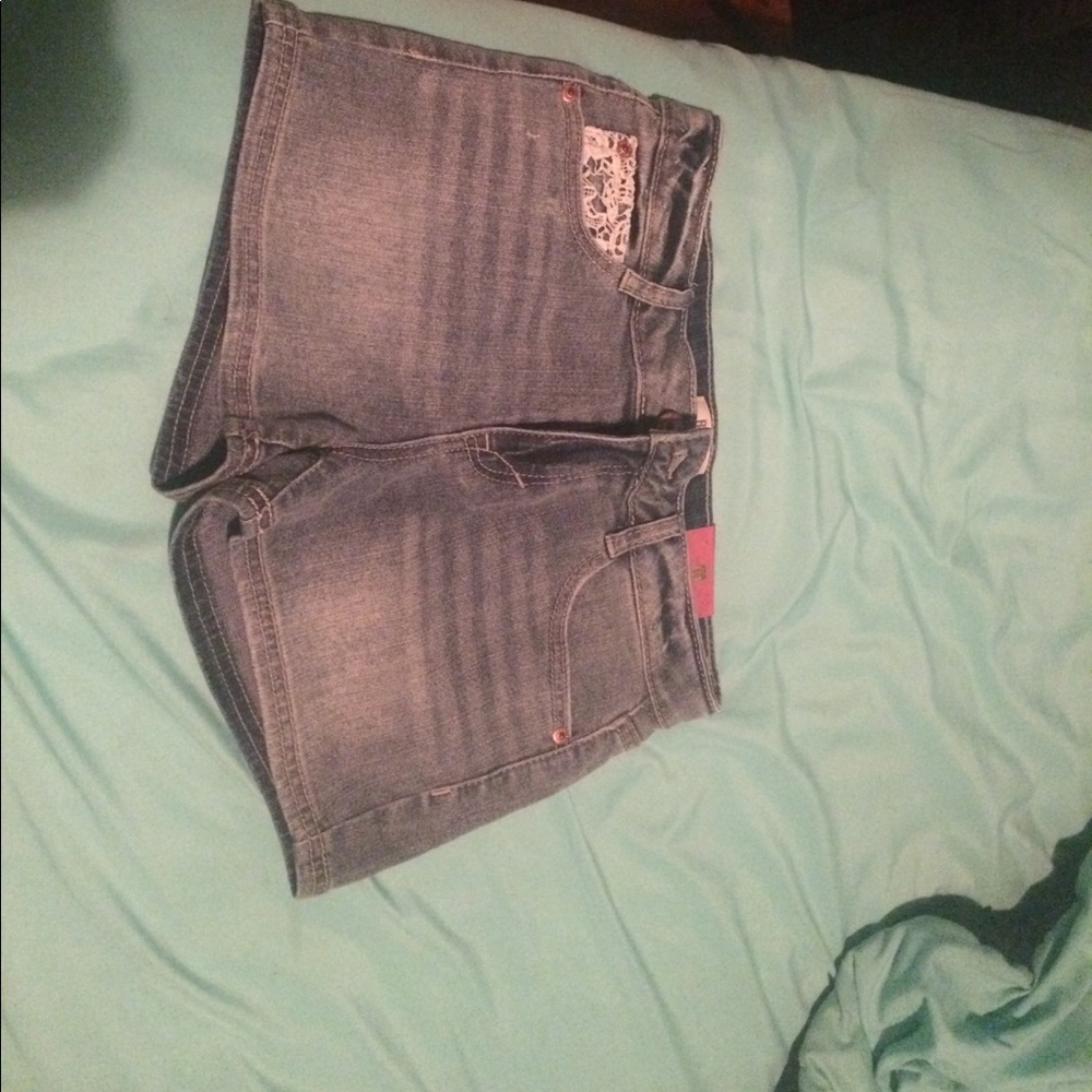 BRAND NEW WITH TAGS SIZE 2