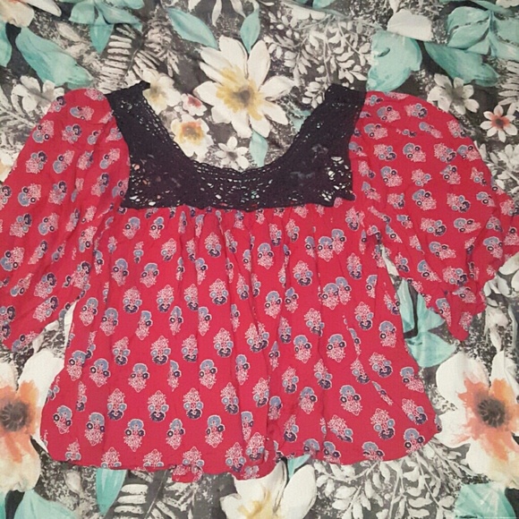 Multi colored top - Picture 1 of 1