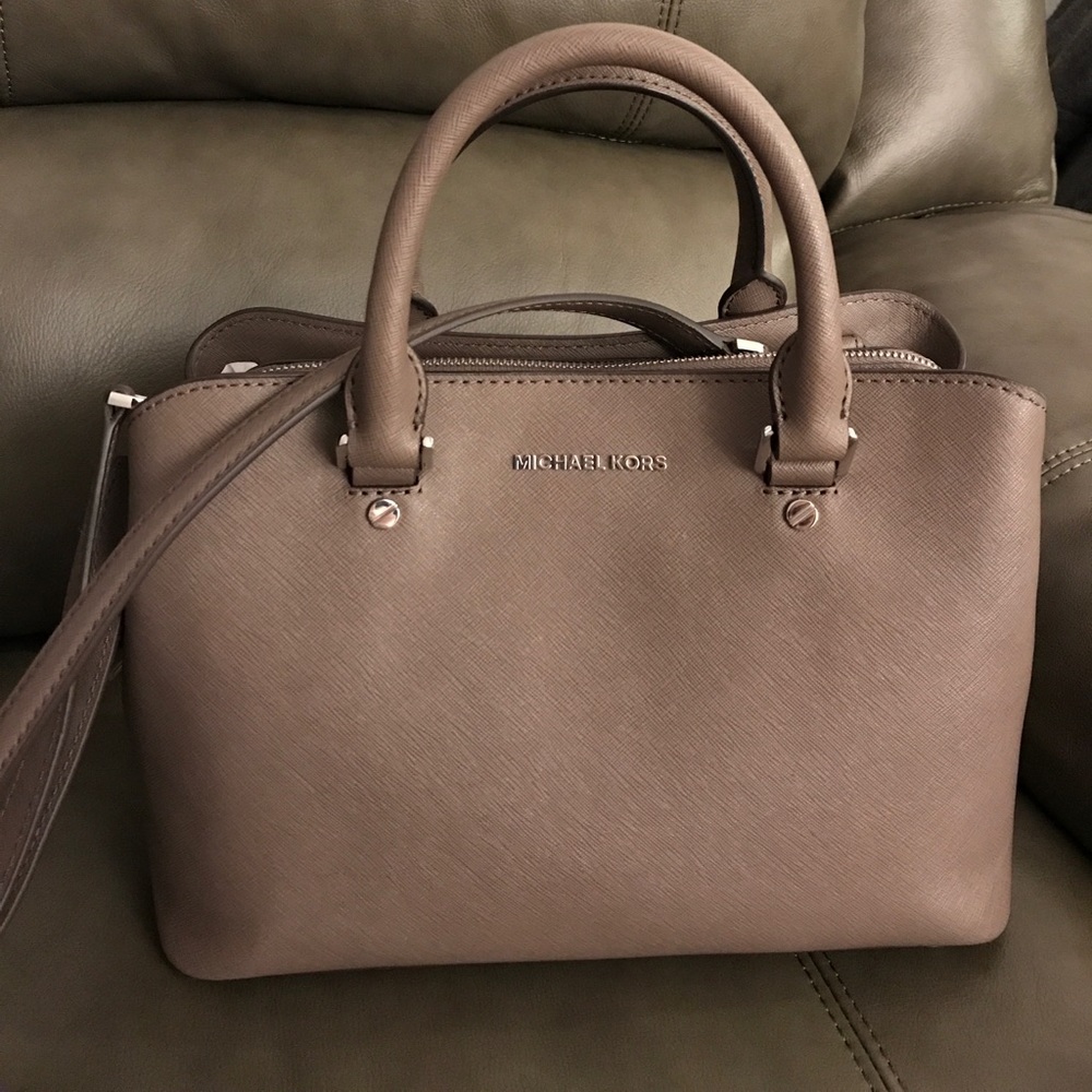 MICHAEL Michael Kors Savannah Medium Satchel