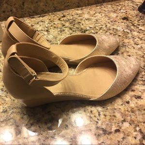 NEW- Gold and nude ankle strap heels