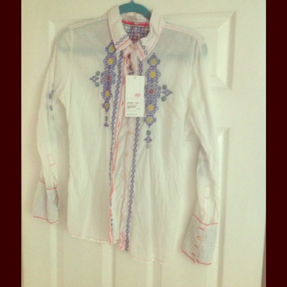 REDUCED 31 Workshop embroidered top Johnny Was NWT